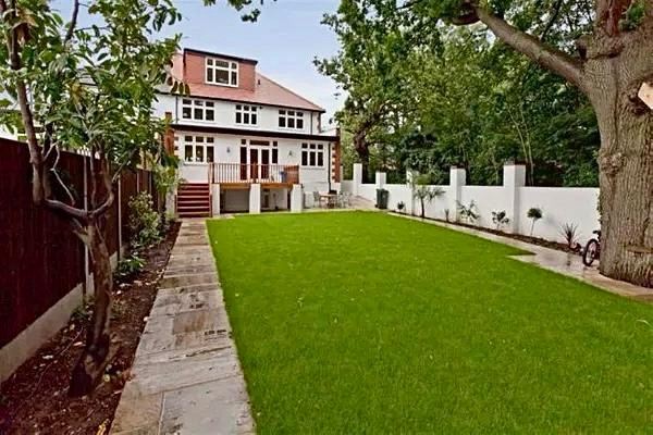 Rent Large Loft Double Room  Separate Own WC / Luxury Bath N20 