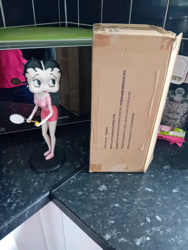 Betty boop tennis figure 