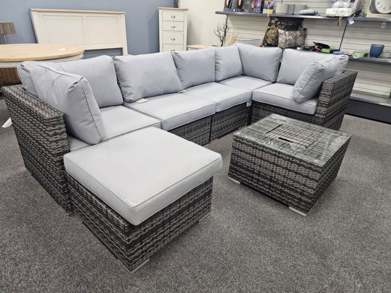Brand New Garden Corner Sofa With Coffee Table Ice Box & Footstool