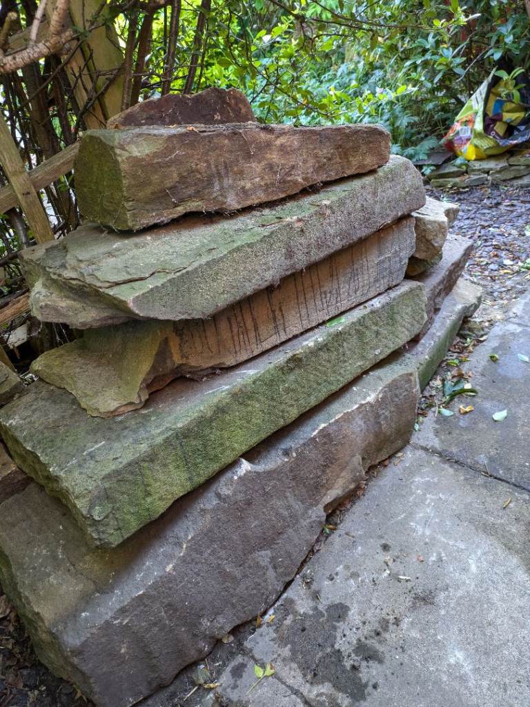 Large amount of stone some are very large.
