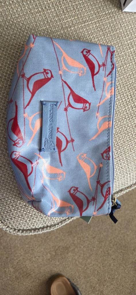 Dickins & Jones Blue Bird Print Cosmetic Bag – NEW