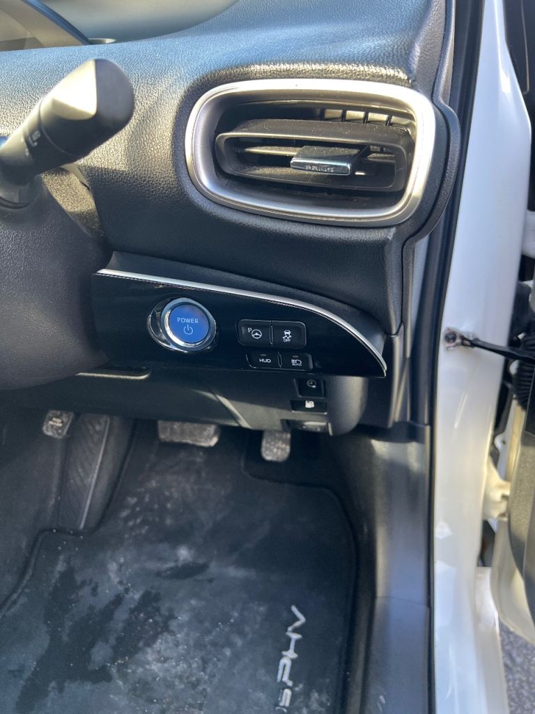 Toyota, PRIUS, Hatchback, 2021, Other, 1798 (cc), 5 doors