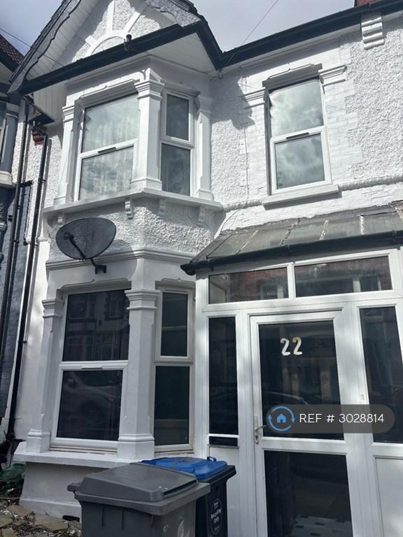 4 bedroom house in Linden Avenue, Wembley, HA9 (4 bed) (#3028814)