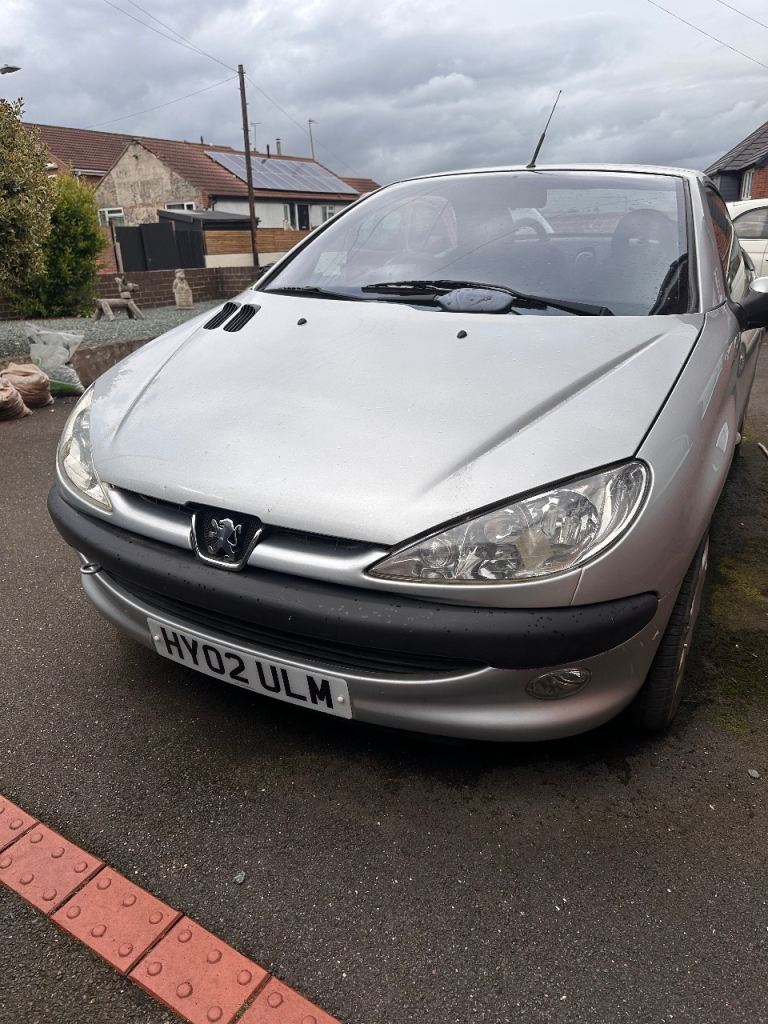 Peugeot, 206, Convertible, 2002, Manual, 1587 (cc), 2 doors