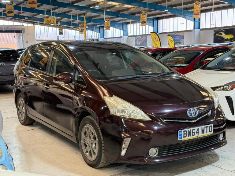 2014 Toyota 7 Seat Prius 1790 Hybrid