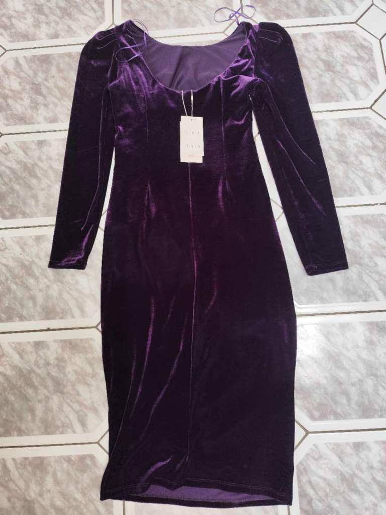 Brand New Monsoon Alessandra Puff Sleeve Velvet Dress in purple, half price sale at £34