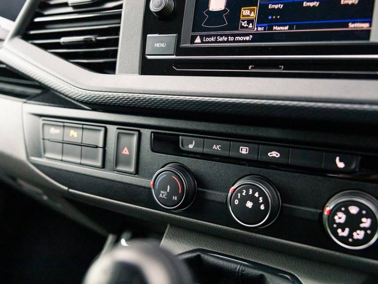 2024 Volkswagen Transporter TDI T28 Highline Panel Van Diesel Manual