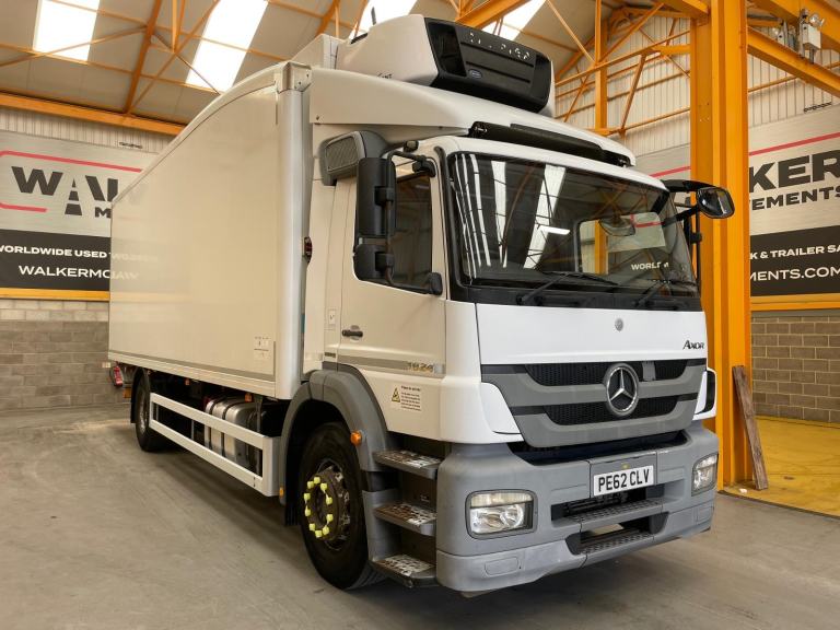 MERCEDES BENZ AXOR 1824 EURO 5, 18 TONNE 4X2 FRIDGE FREEZER – 2013 – PE62 CLV