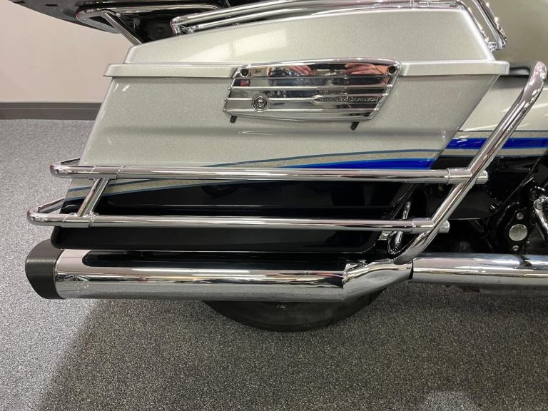 Harley-Davidson FLHTCUSE Electra Glide 1800, 2009