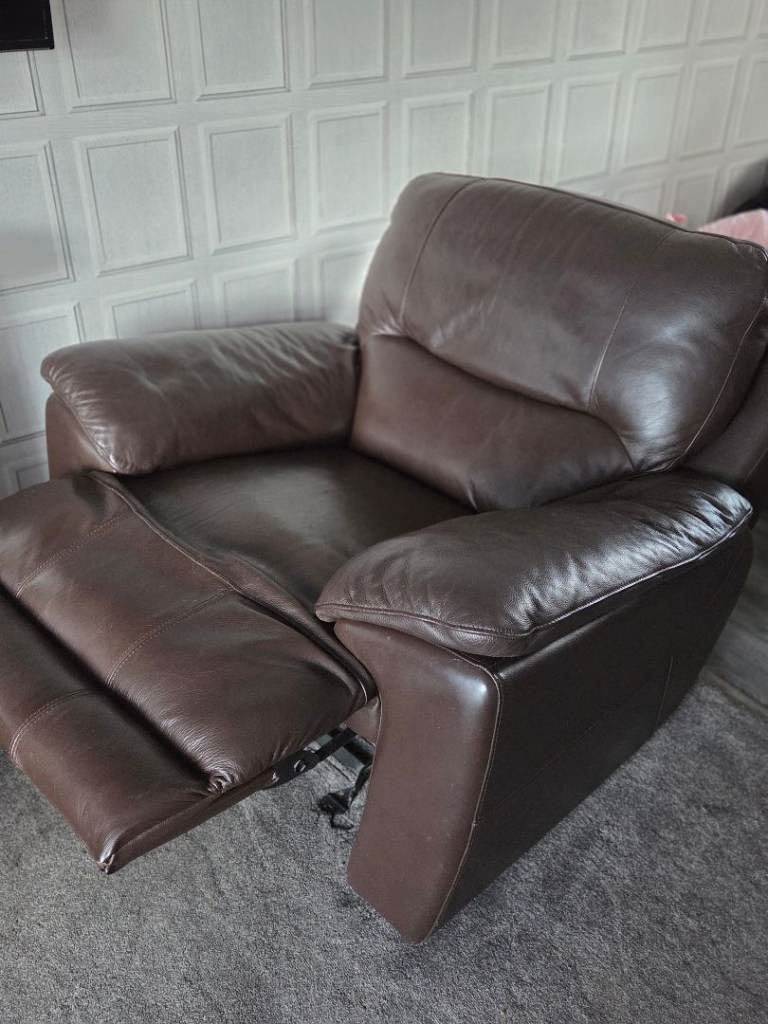 Brown Leather Sofa and Armchair Recliner Set – Good Condition