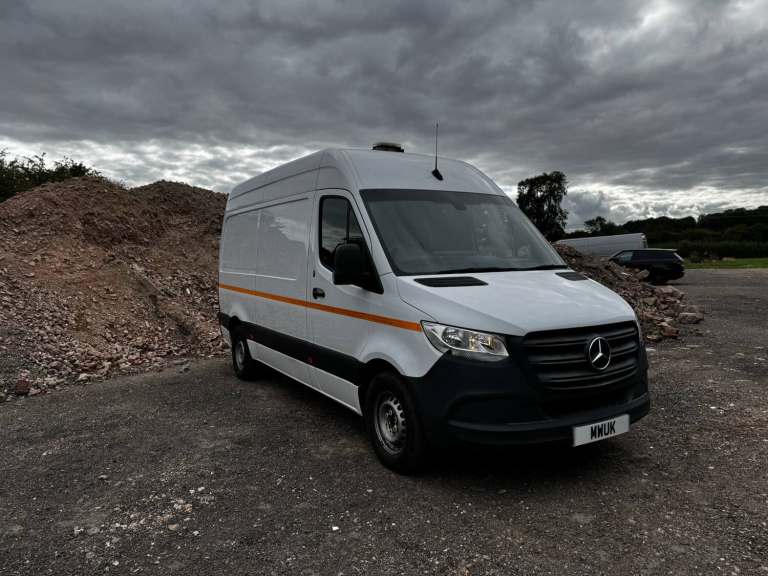 2020 Mercedes-Benz Sprinter 3.5t L2 H2 PTO/Air On Board UTILITY Van  NO VAT Mobile Workshop Diese...