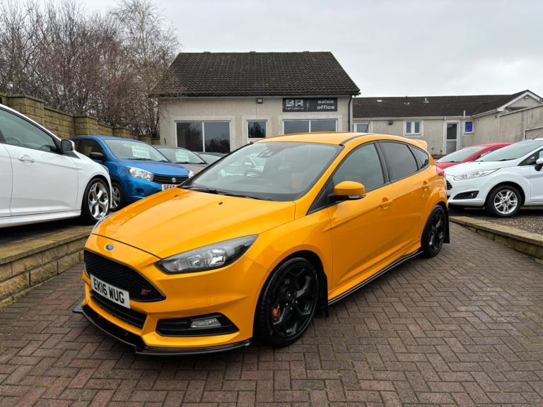 2016 Ford Focus 2.0T EcoBoost ST-2 5dr HATCHBACK PETROL Manual
