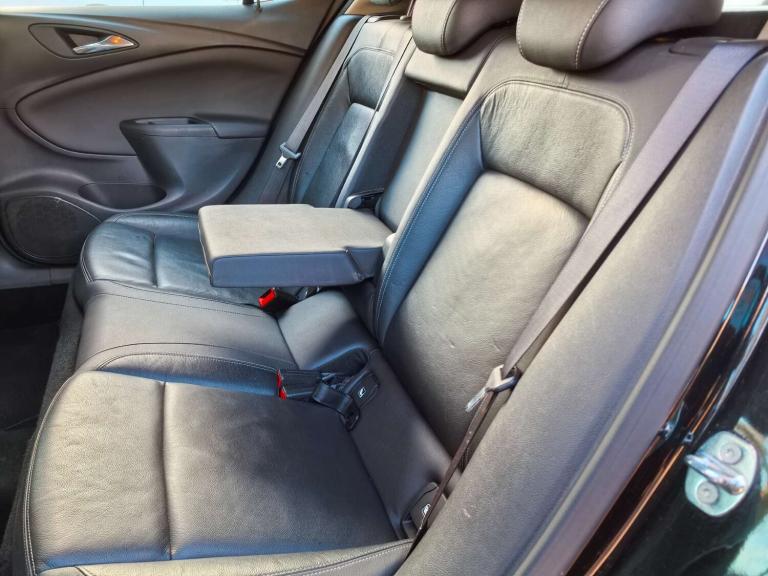 2017 Vauxhall Astra 1.4 Astra Elite Nav T 5dr - Full Service History - High Spec! Hatchback Petro...