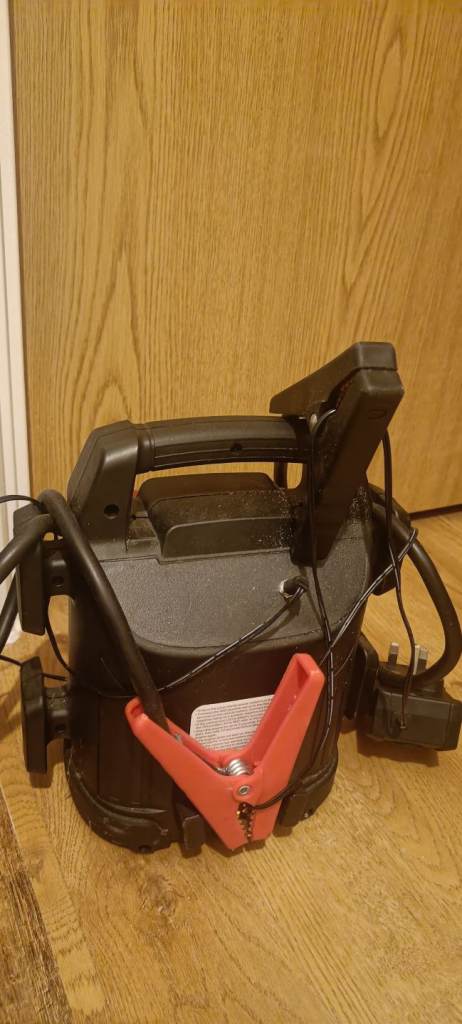 4 in 1 jump starter Halfords 