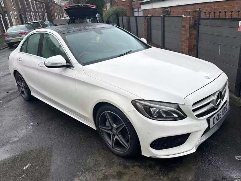 2015 Mercedes-Benz C Class 2.1 C220 BlueTEC AMG Line (Premium) G-Tronic+ Euro 6 (s/s) 4dr SALOON ...