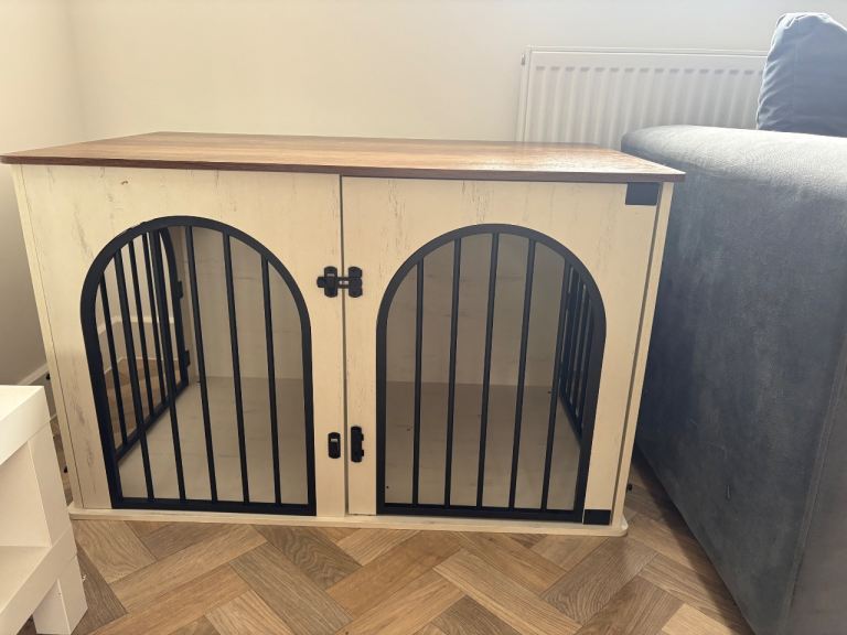 Dog crate/cage