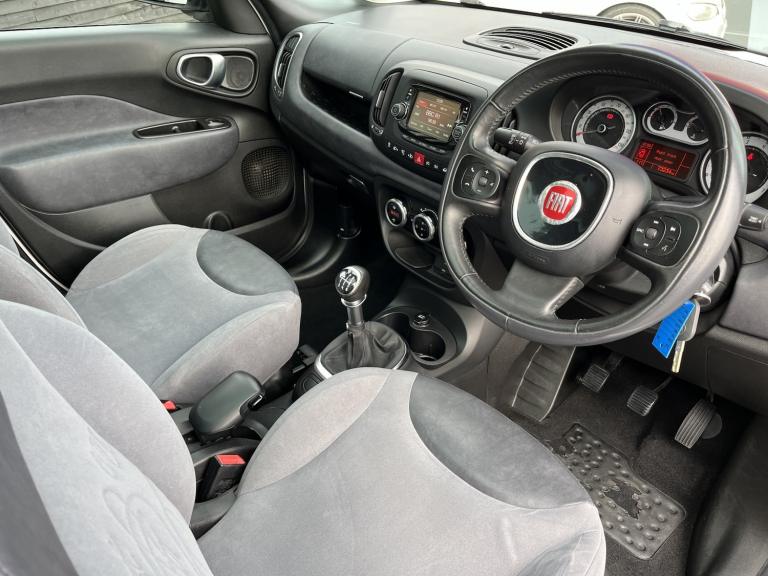 FIAT 500L 1.6 MultiJet Lounge 2013