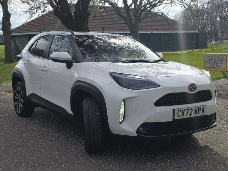 2023 Toyota Yaris Cross 1.5 VVT-h Design SUV 5dr Petrol Hybrid E-CVT Euro 6 (s/s) (116 ps) HATCHB...