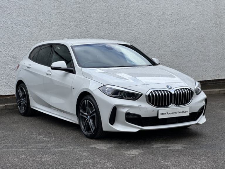 BMW 1 SERIES 118i [136] M Sport 5dr [Live Cockpit Professional]