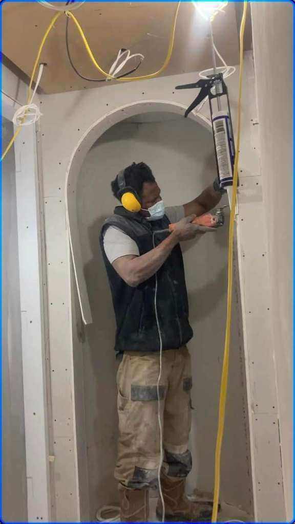 Richwood Carpentry- Builder Service- Doors, Flooring, Kitchen, Extension, Loft Conversion 🛠️