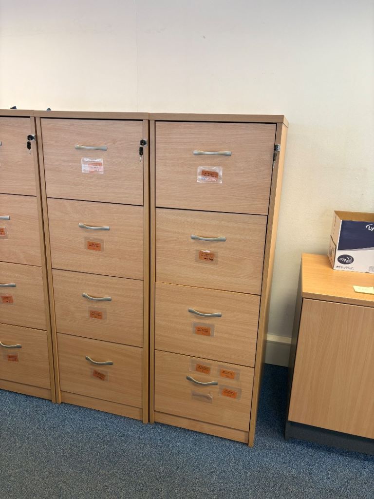 Wooden 4 drawer filing cabinet 