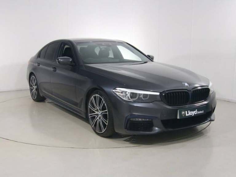 BMW 5 SERIES 520i M Sport 4dr Auto