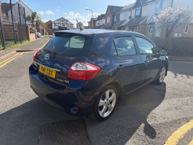 TOYOTA AURIS T4 HYBRID UK MODEL ULEZ £20 ROAD TAX