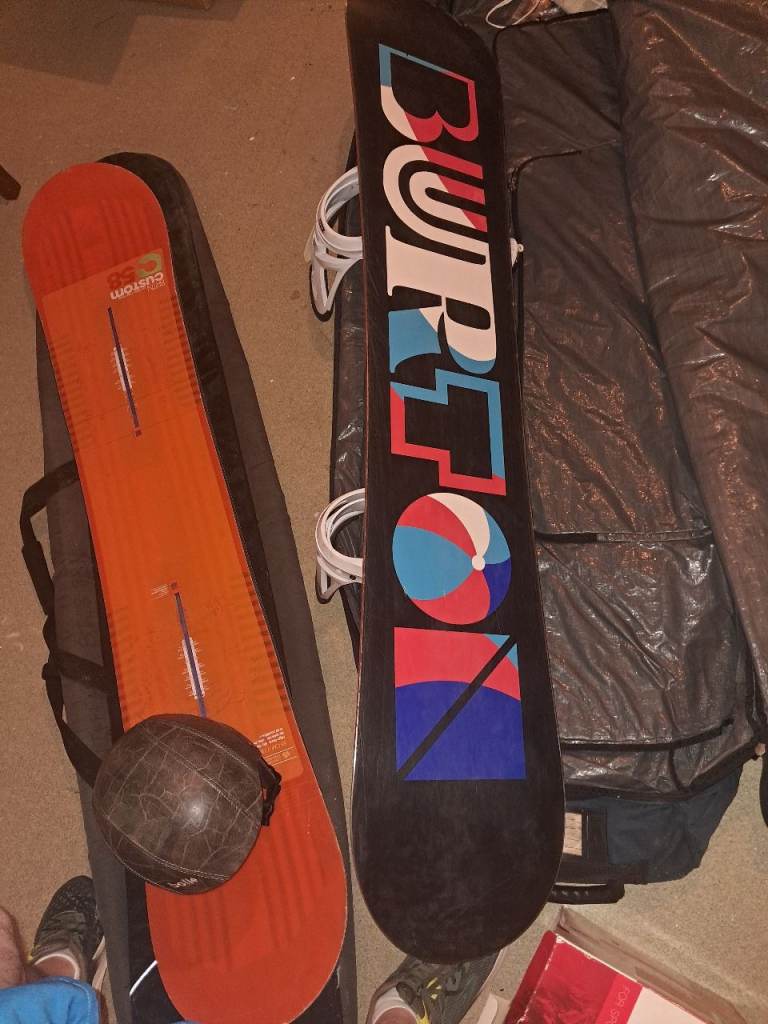 Burton snowboards and cartel bindings 
