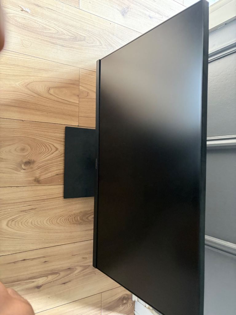 24 inch monitor 