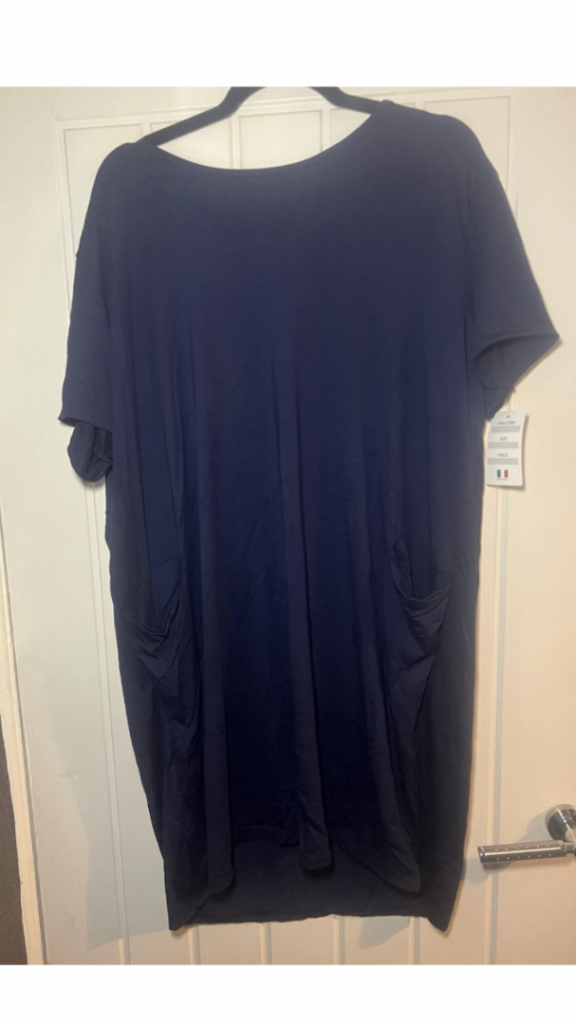 Ladies Plus Size 18 to 24 Navy Long T Shirt Work Pockets BNWT ~ Any 2 for £10