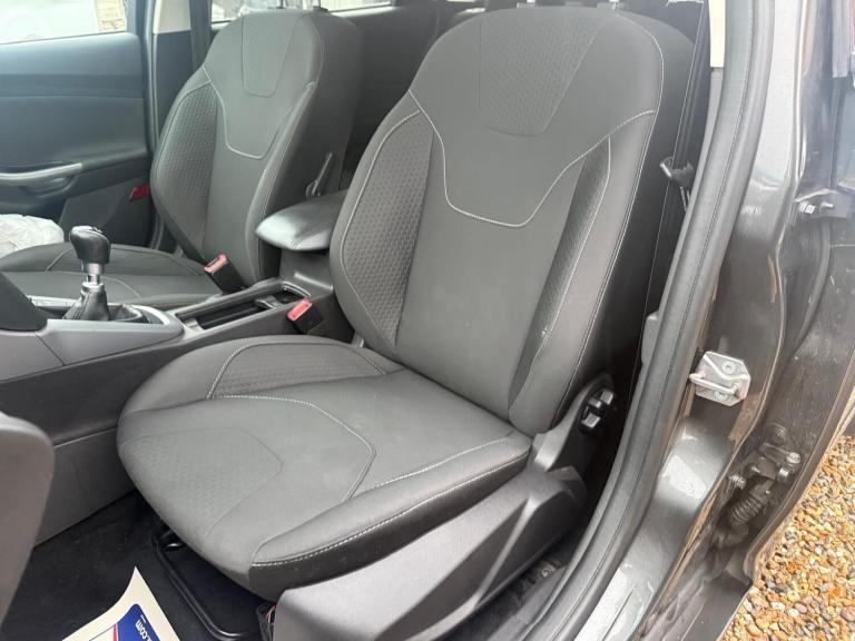 2017 Ford Focus 1.0 EcoBoost 125 Zetec Edition 5dr HATCHBACK PETROL Manual