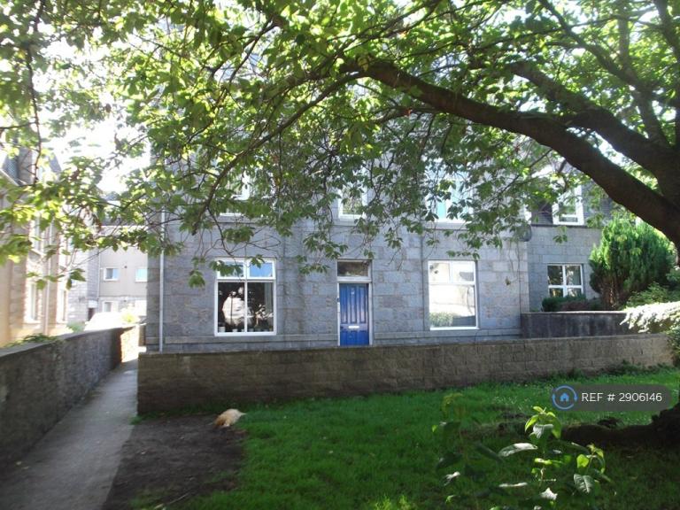 1 bedroom flat in Forbes Street, Aberdeen, AB25 (1 bed) (#2906146)