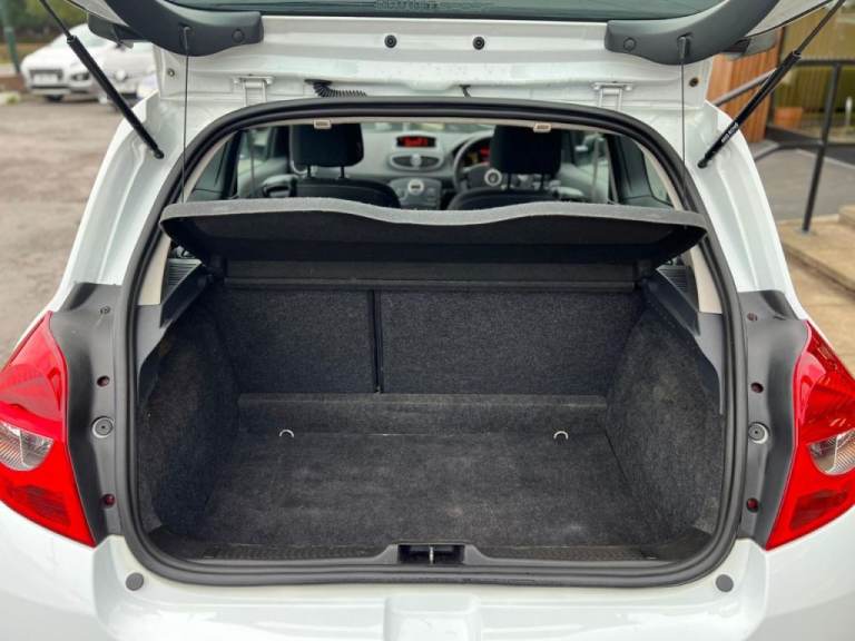  Renault Clio 2.0 16V RenaultSport 200 3dr Petrol