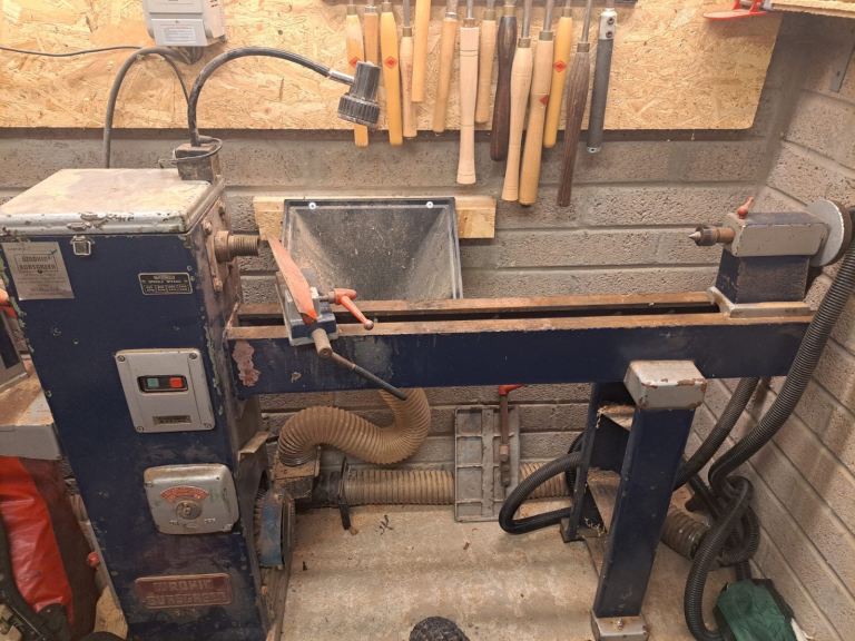 Wadkin Wood Turning Lathe - Fair Condition