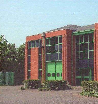 Secure Storage to Rent – 548 sq ft – Leatherhead – Loading Bay Access