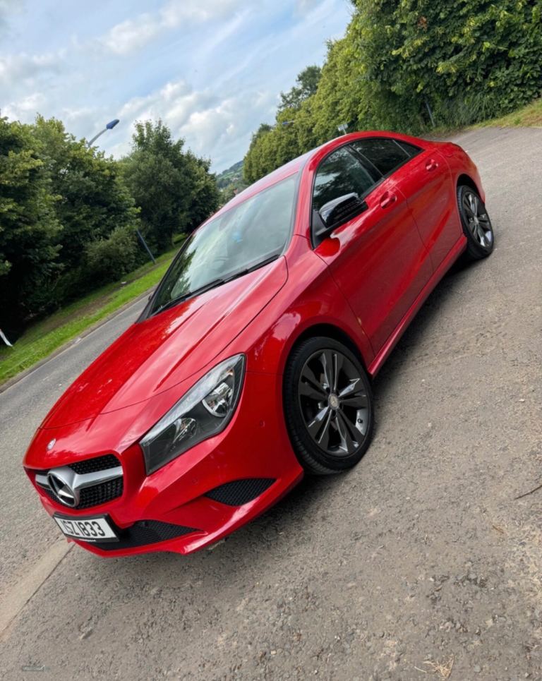Mercedes-Benz, CLA, Saloon, 2015, Manual, 1595 (cc), 4 doors