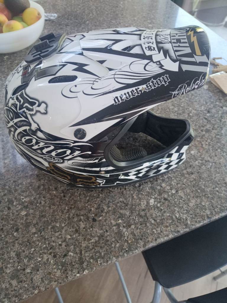 Fox Full Face Bike Helmet – White, Good Condition