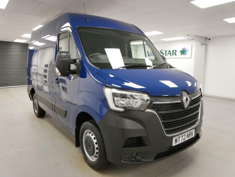 72 RENAULT MASTER 2.3 DCI 135 BHP SWB BUSINESS EDITION ( SAT NAV )