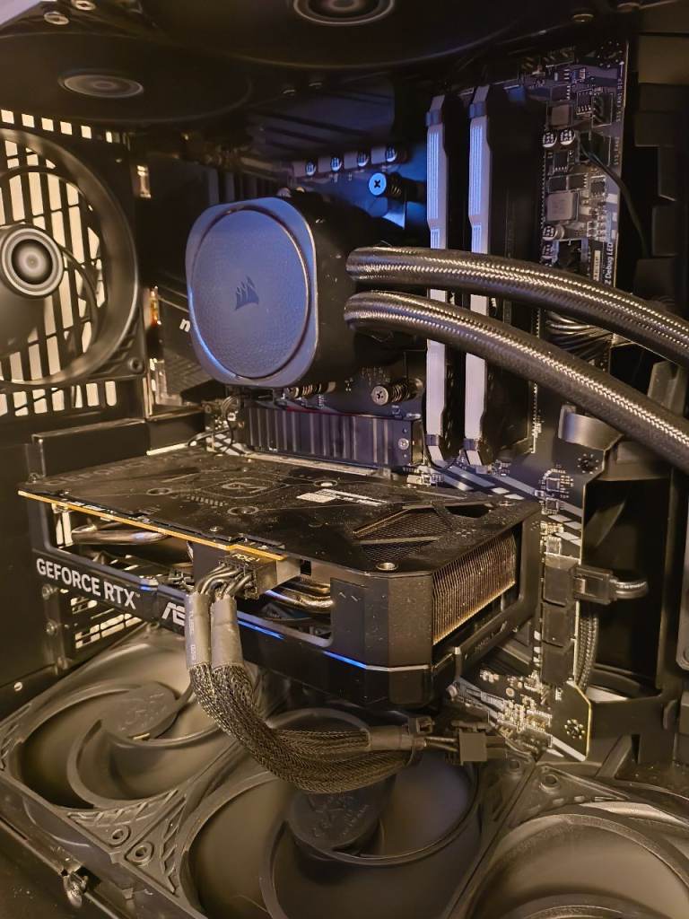 (READ MY AD) gaming pc with 27 inch 180hz 1440p curved monitor for swap (NOT SELLING)