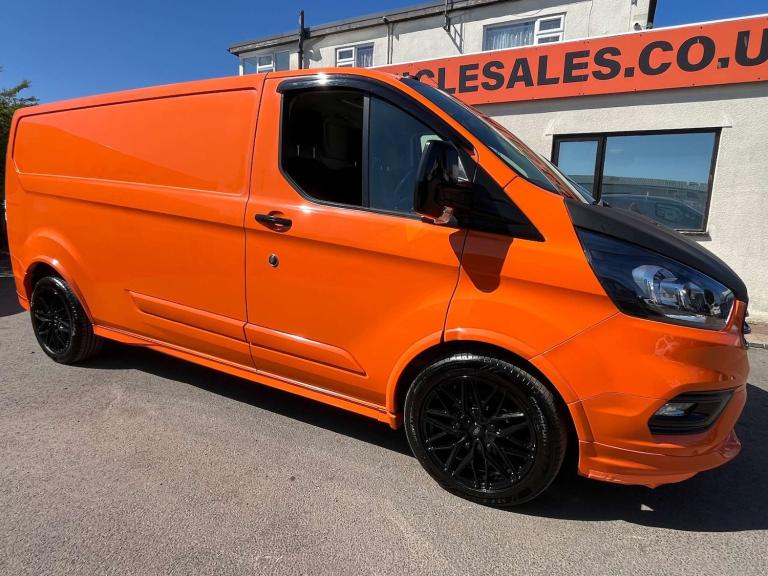 2018 Ford Transit Custom 2.0 340 EcoBlue Sport style Bodykit 5dr Diesel Manual L2 H1 Euro 6 (s/s)...