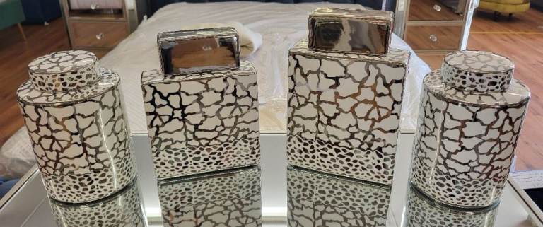 Ex-Display Home Decor & Accessories