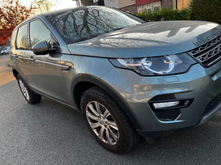 Land Rover Discovery Sport, 12 months MOT, new serviced family car 