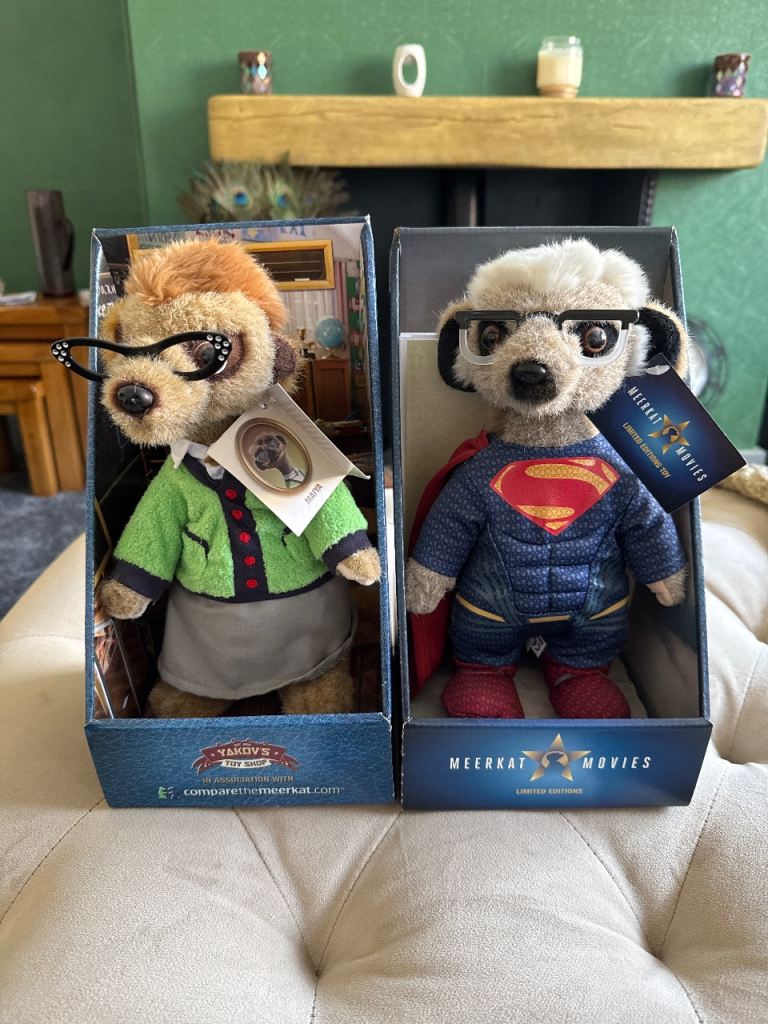 Pair of Meerkat limited edition - Sergei as Superman and Maiya