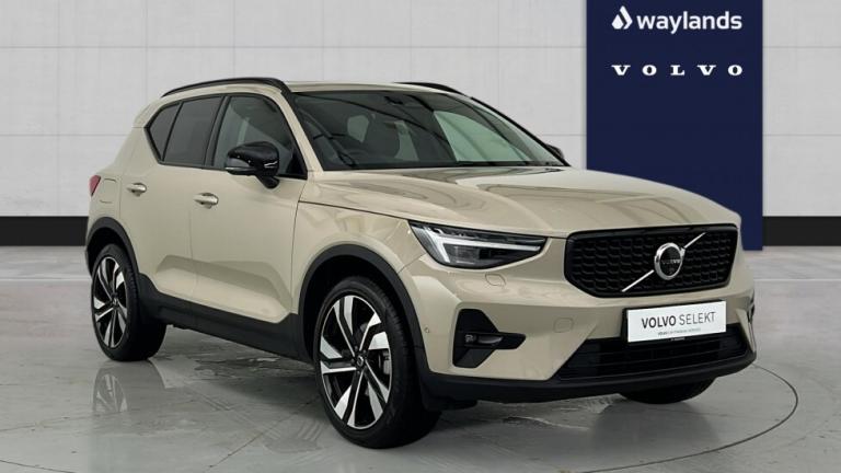 2025 Volvo XC40 2.0 B4P Ultra Dark 5dr Auto ESTATE PETROL Automatic
