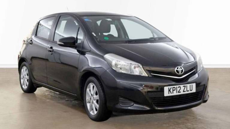 2012 Toyota Yaris 1.33 Dual VVT-i TR Hatchback 5dr Petrol Multidrive S Euro 5 (101 ps) Hatchback ...