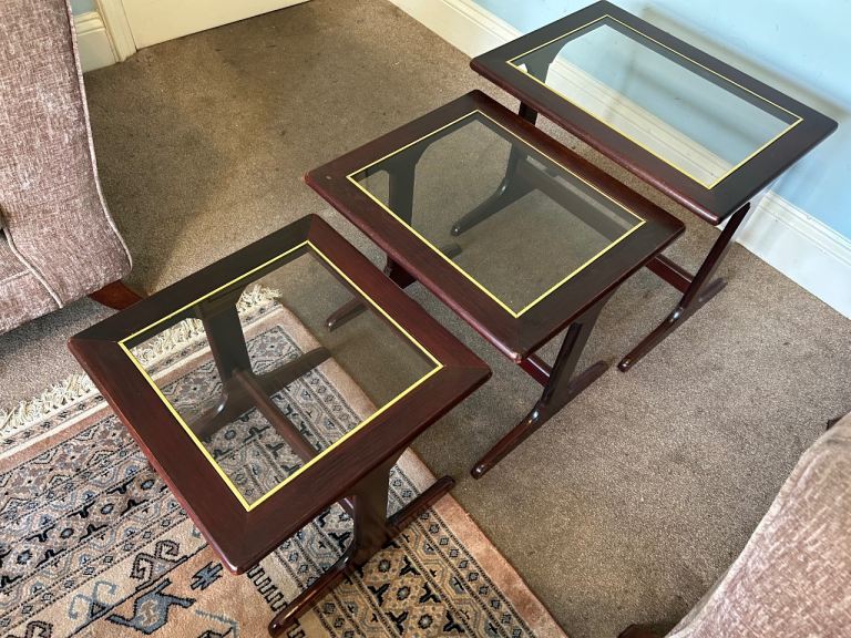 Vintage Mahogany Nest of Tables with Glass Tops Brass Colour Inlay  J071