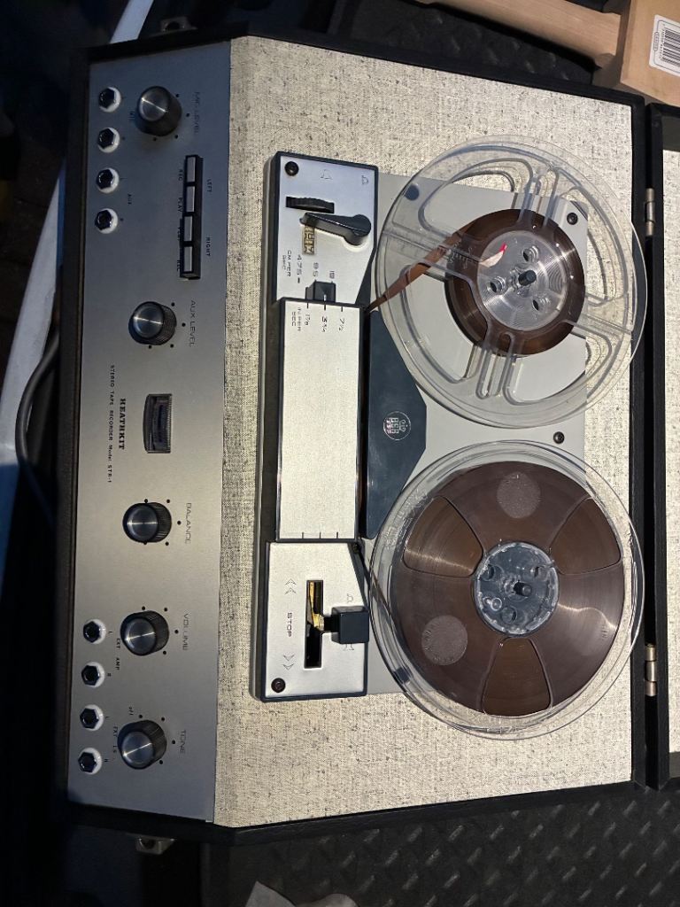 Heath-kit Model STR-1 stereo reel-to-reel tape recorder