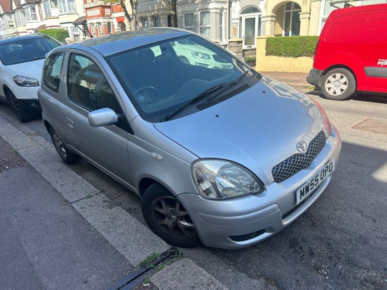 Toyota, YARIS, 2005, Manual, 1298 (cc)