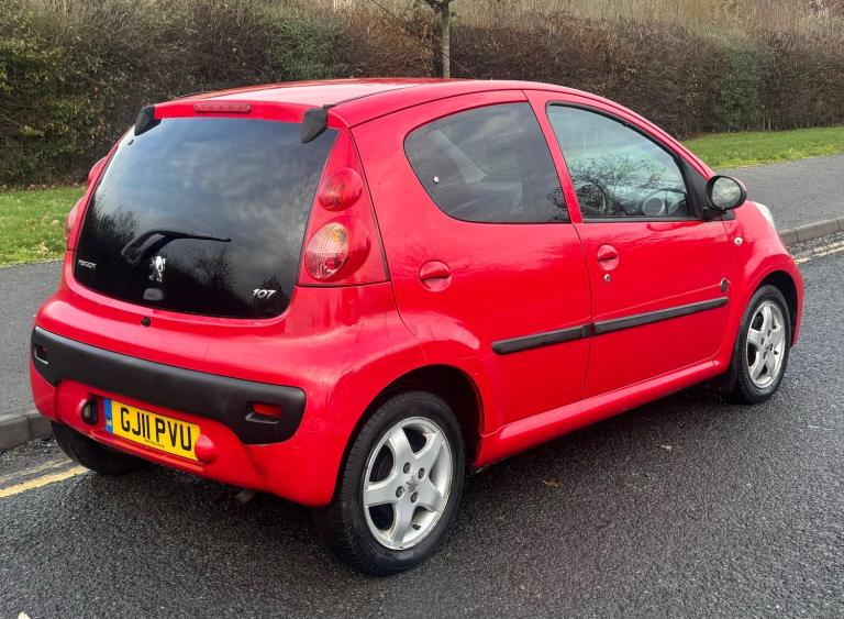 2011 Peugeot 107 1.0 Envy FIVE DOOR - ULEZ - £20 TAX - LOW MILES - (63K) HATCHBACK Petrol Manual
