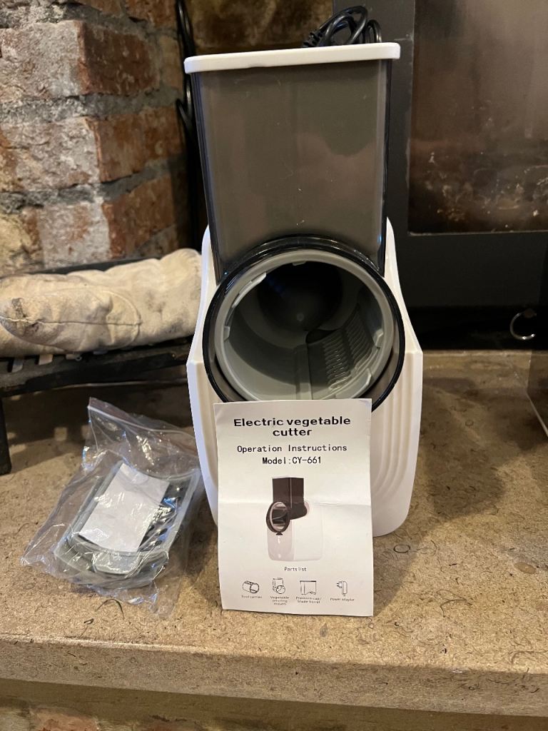 FREE - NEW - Vegetable Cutter 